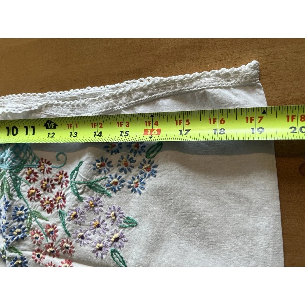 Vintage Embroidered Pillowcases Floral Set Of 2 Linen Cotton Clean Cottagecore